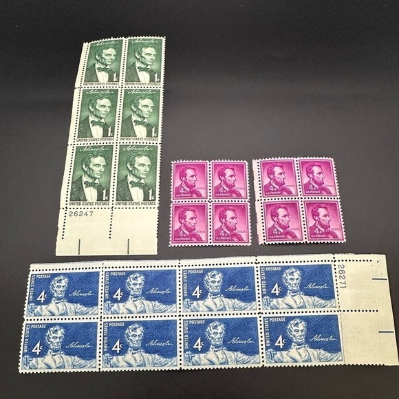 Vintage Postage Stamps Abraham Lincoln - Not used - Picture 2 of 11